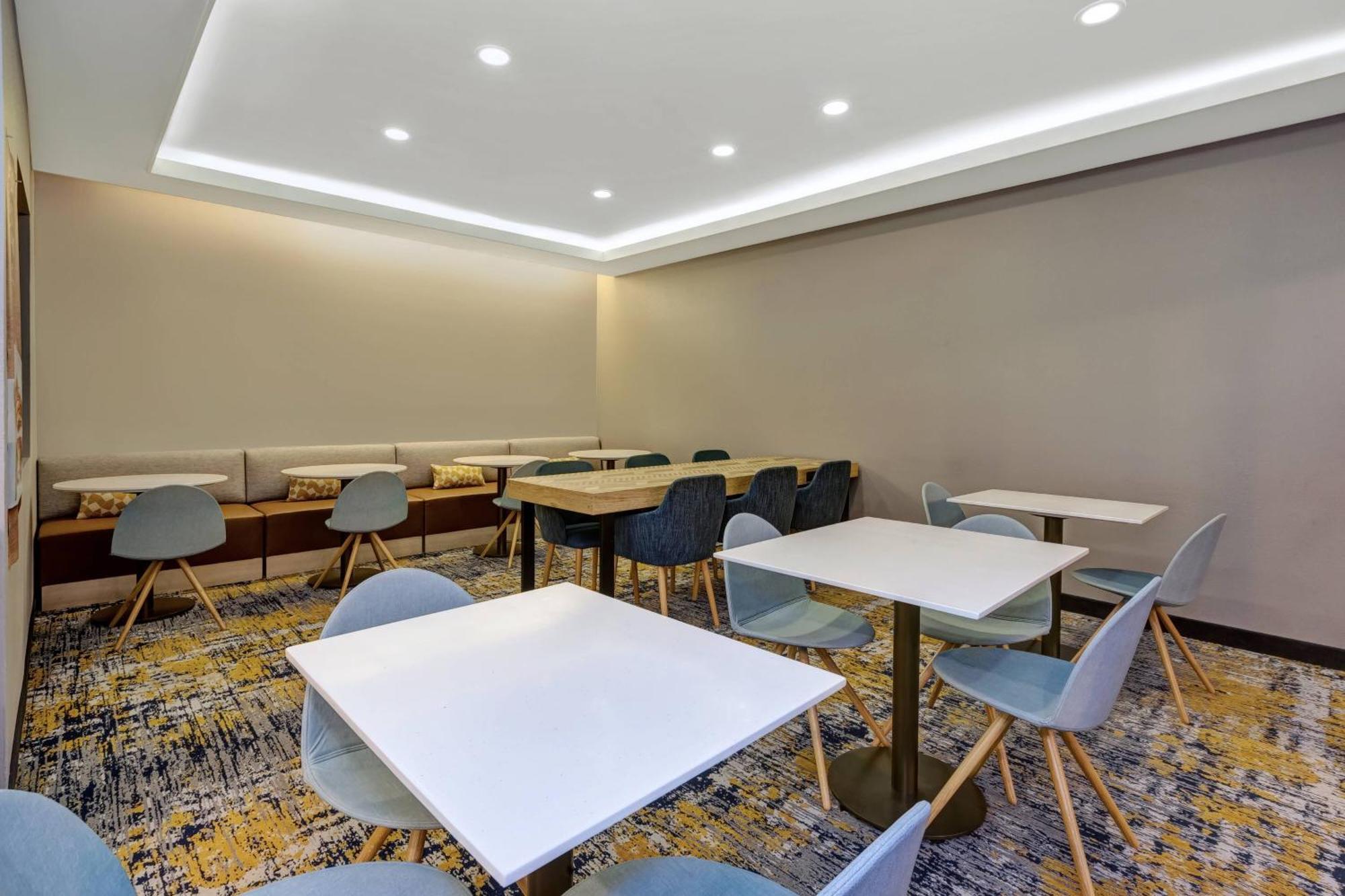 Towneplace Suites By Marriott Nashville Airport Eksteriør bilde