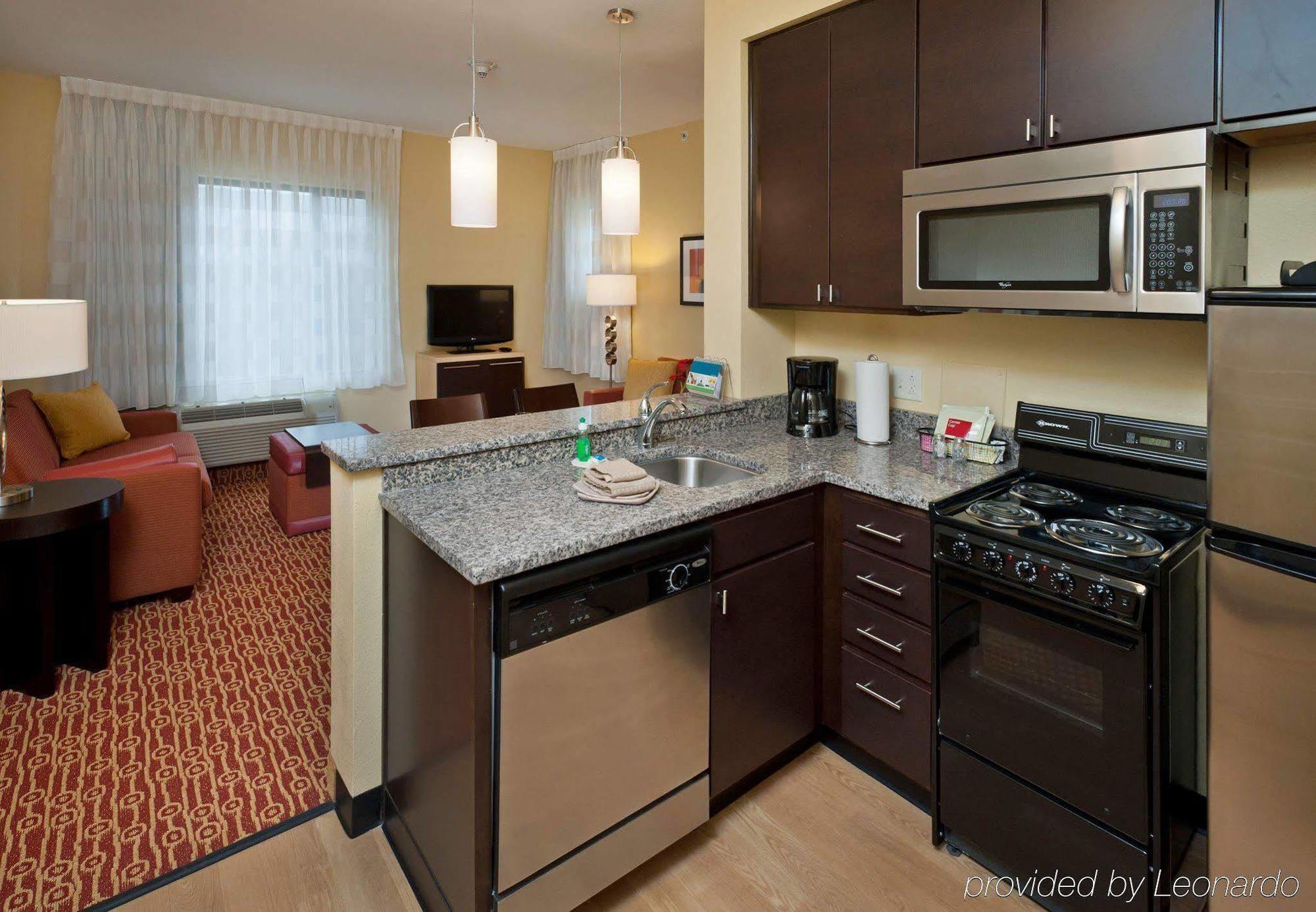 Towneplace Suites By Marriott Nashville Airport Eksteriør bilde