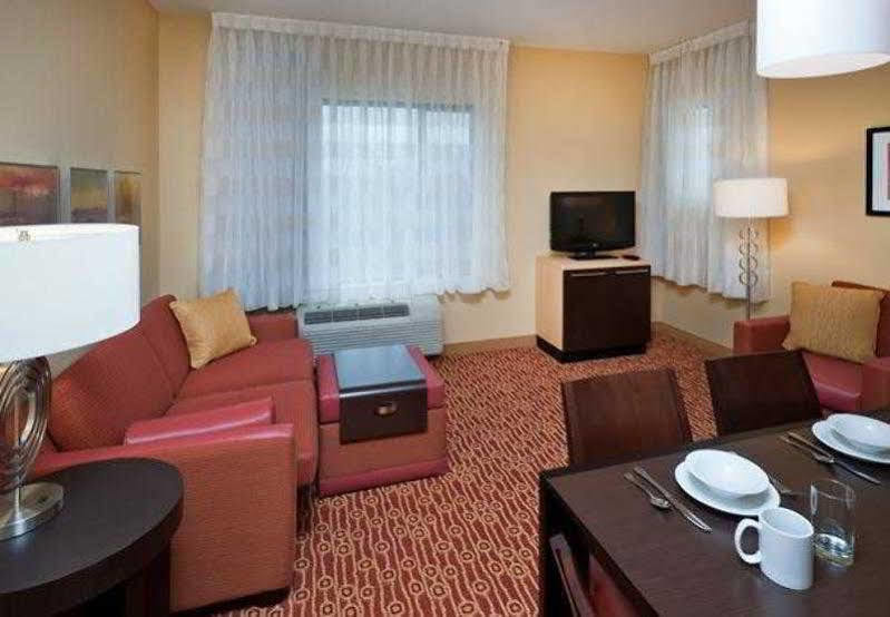 Towneplace Suites By Marriott Nashville Airport Eksteriør bilde